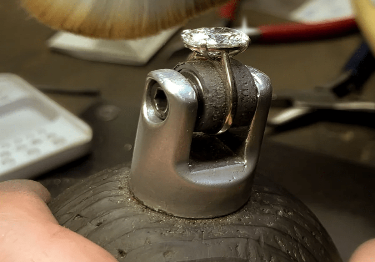 GOODSTONE - Hand-Forged vs Mass Produced