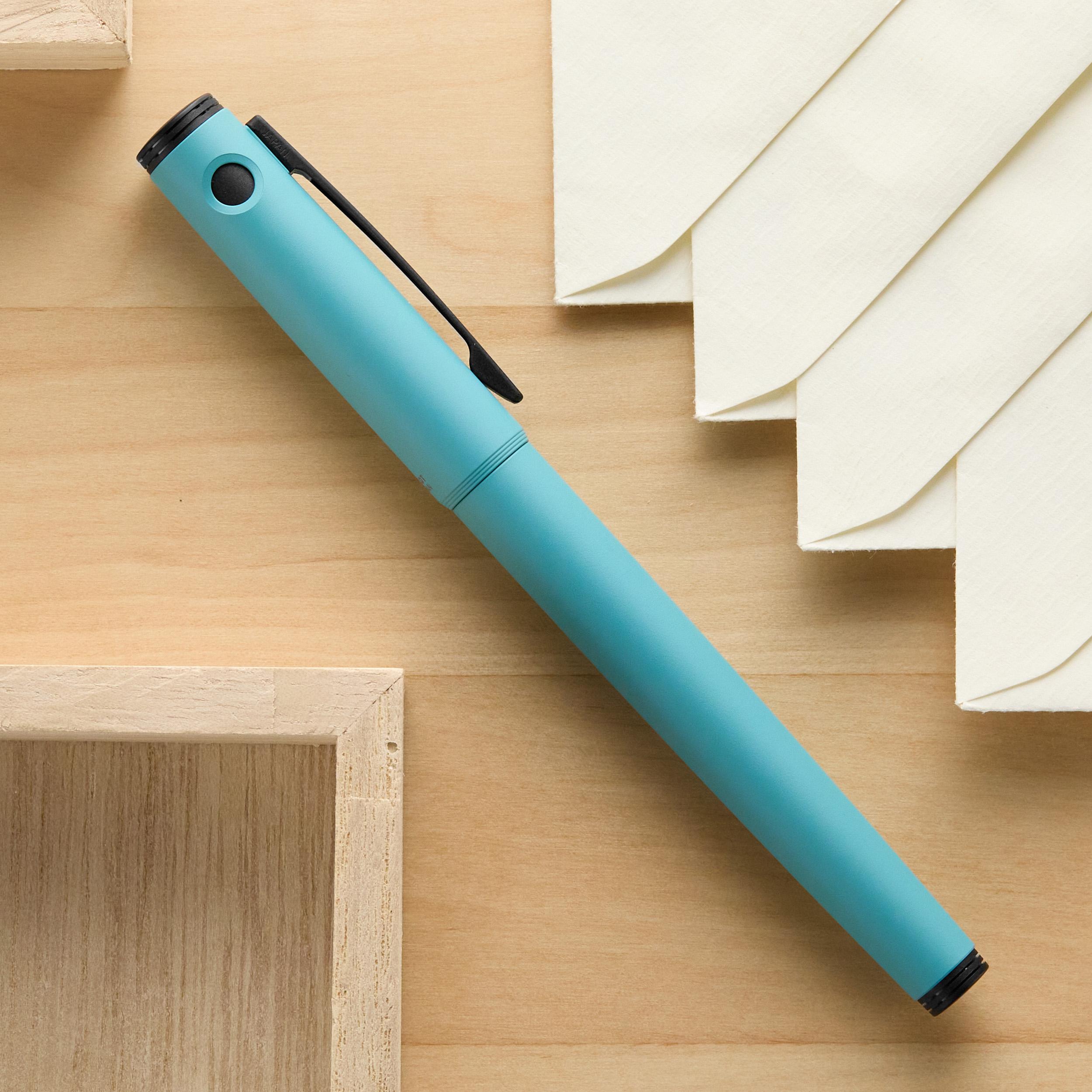 Pilot Explorer Turquoise Matte