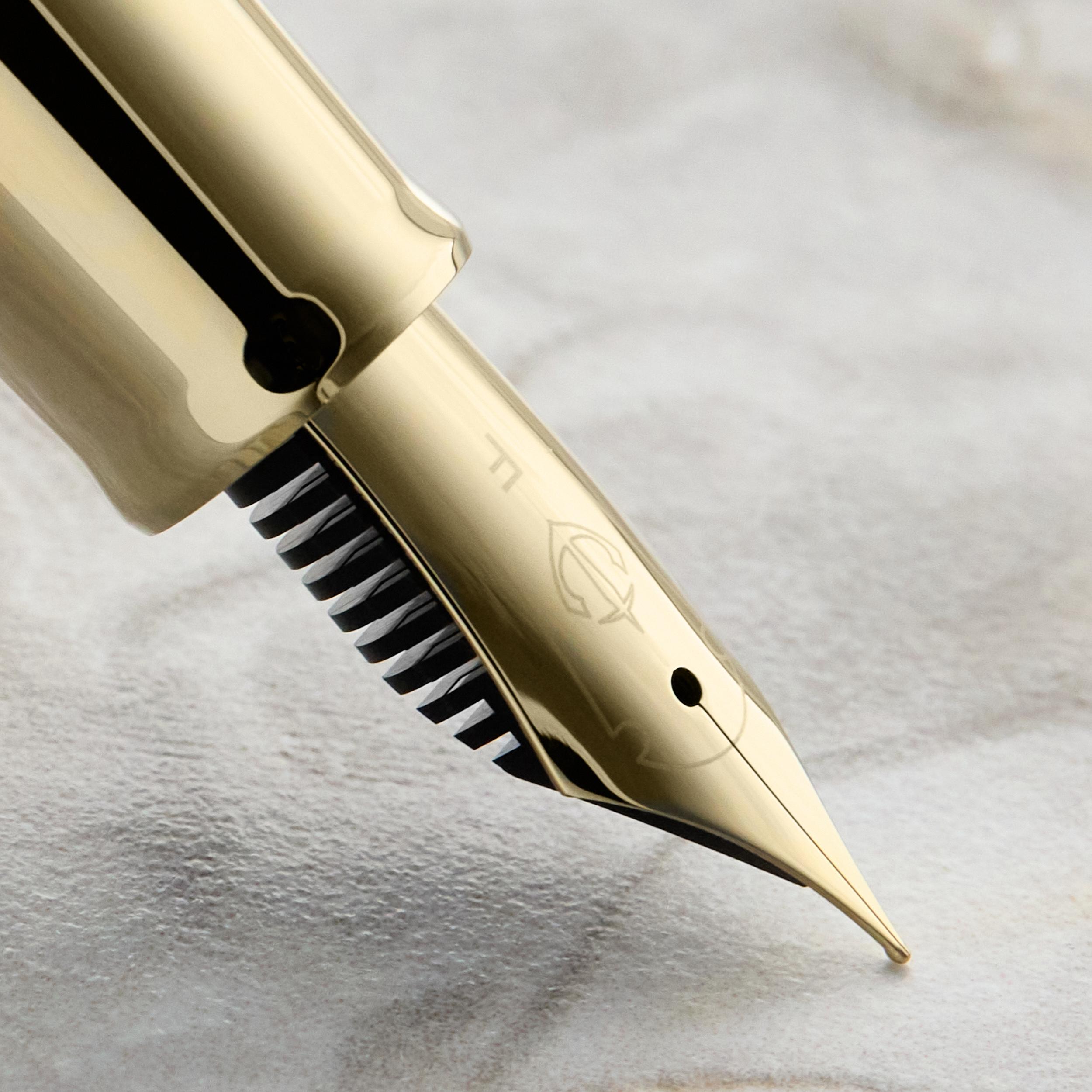 Sailor 1911 Casual L Stable Fountain Pen - Muted Black