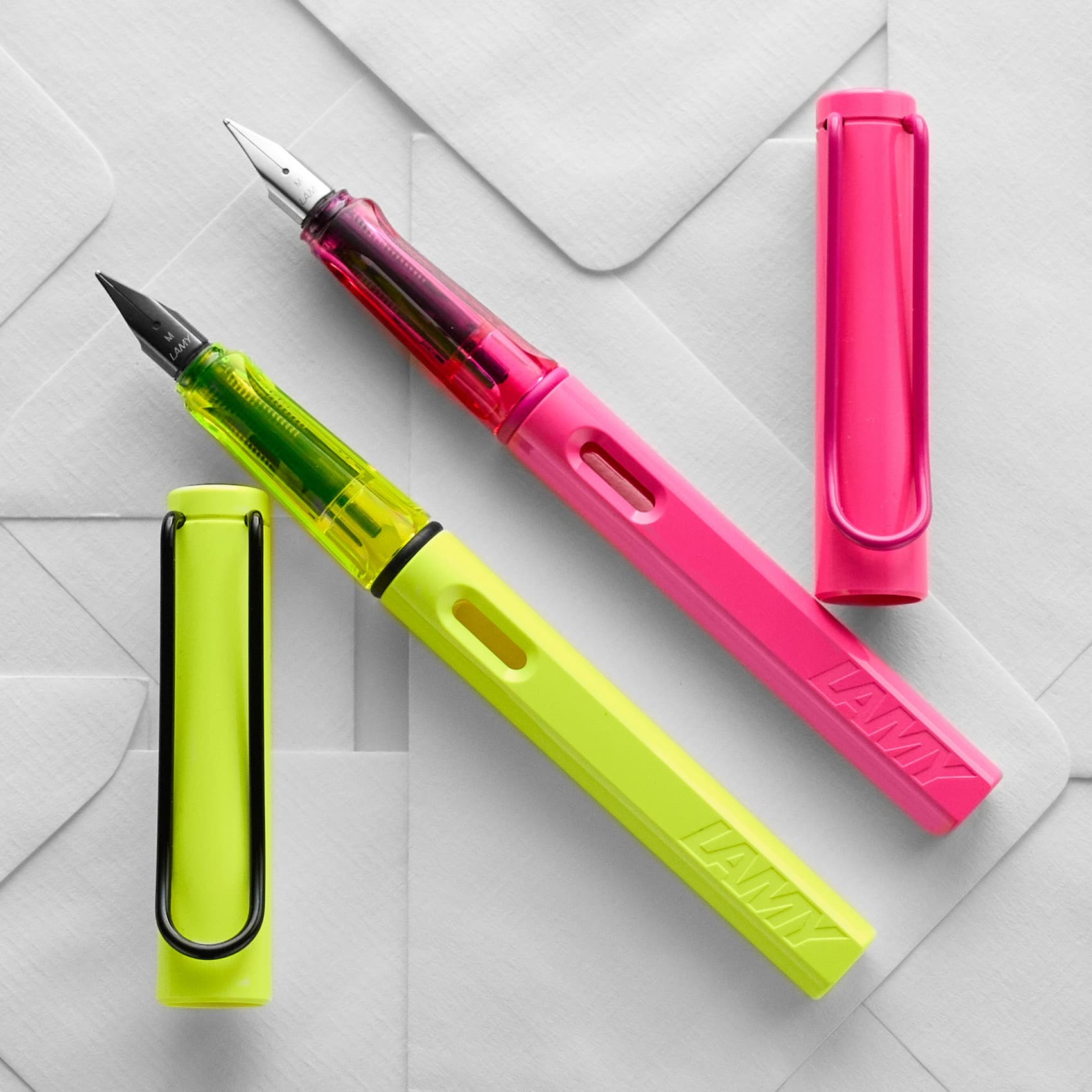 LAMY safari: neonyellow & neonpink