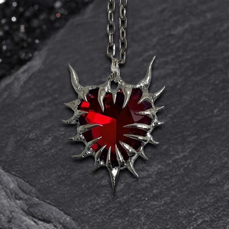 Image of Dark Thorn Heart Alloy Gothic Necklace