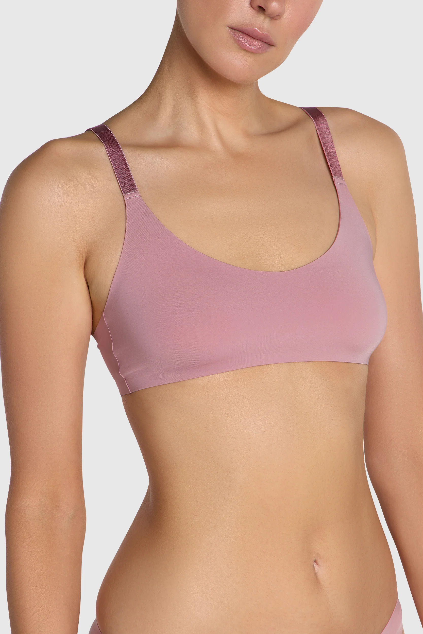 Image of The Smooth Scoop-Neck Bralette Dusky Pink