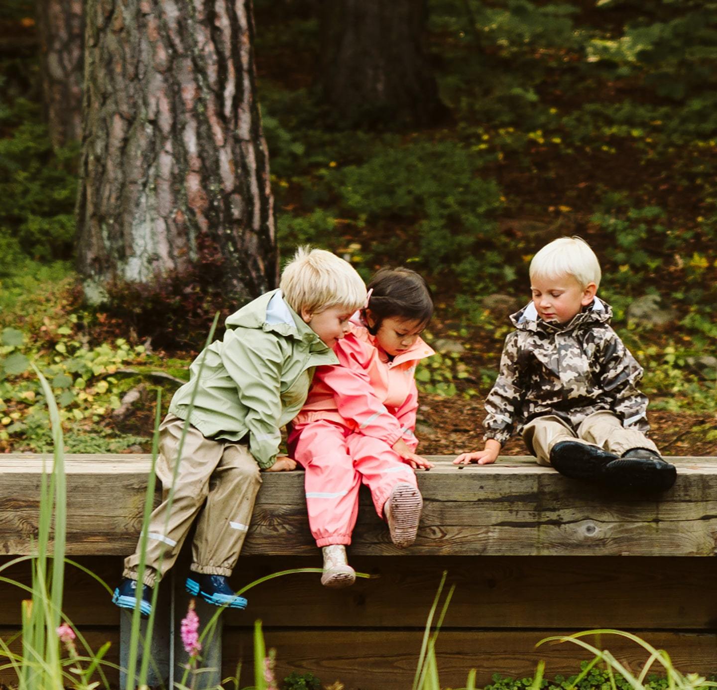 Helly Hansen kids' and juniors' rainwear