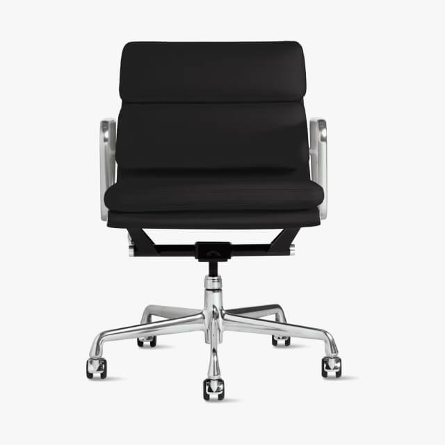 Eames Soft Pad Chair