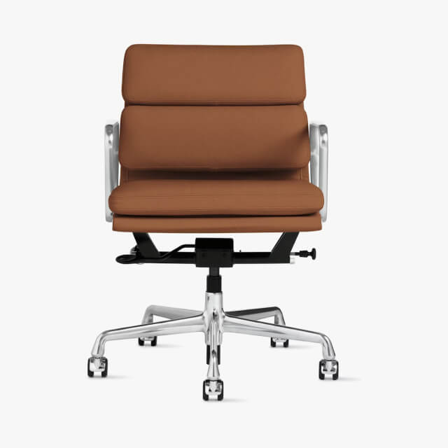 Eames Soft Pad Chair