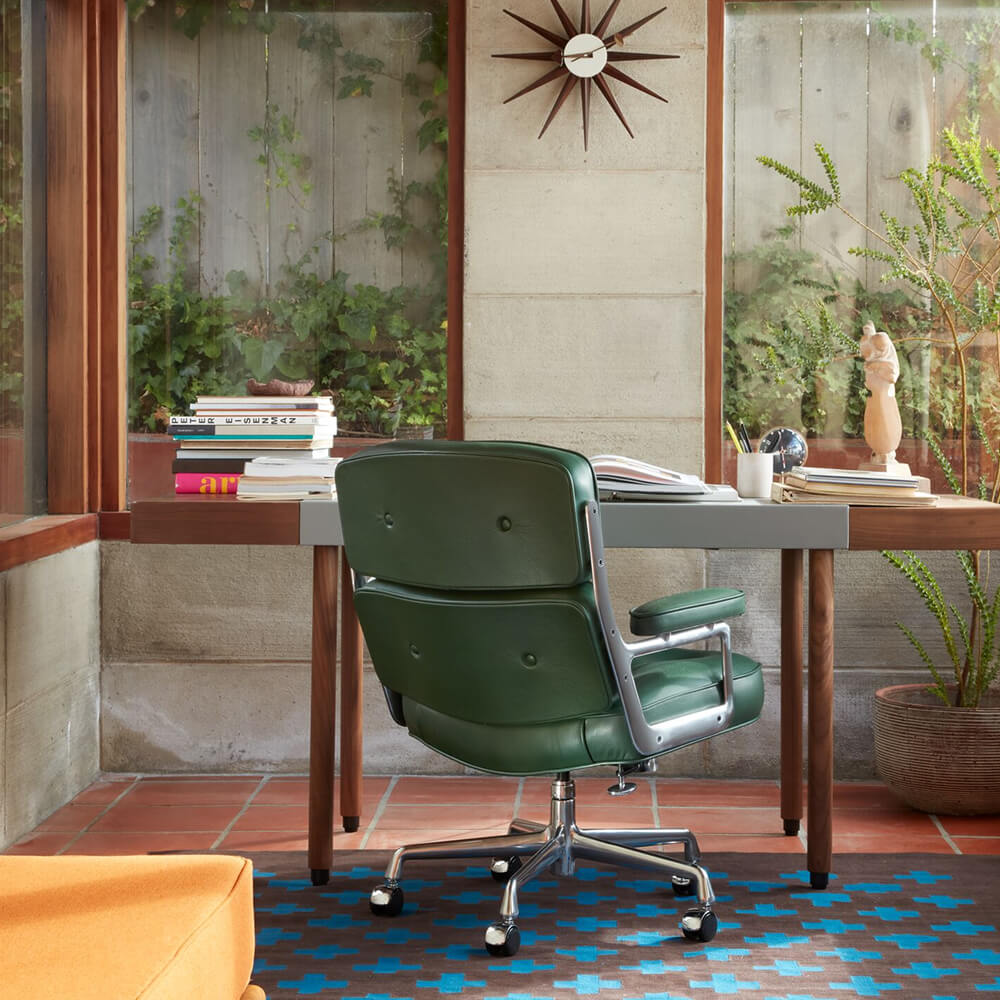 View Eames Executive Chair