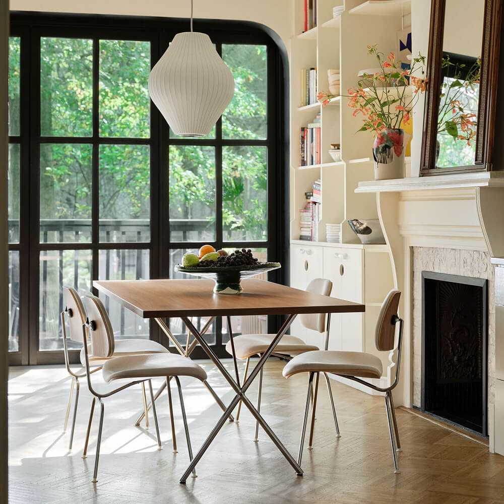Eames Molded Plywood Dining Chair