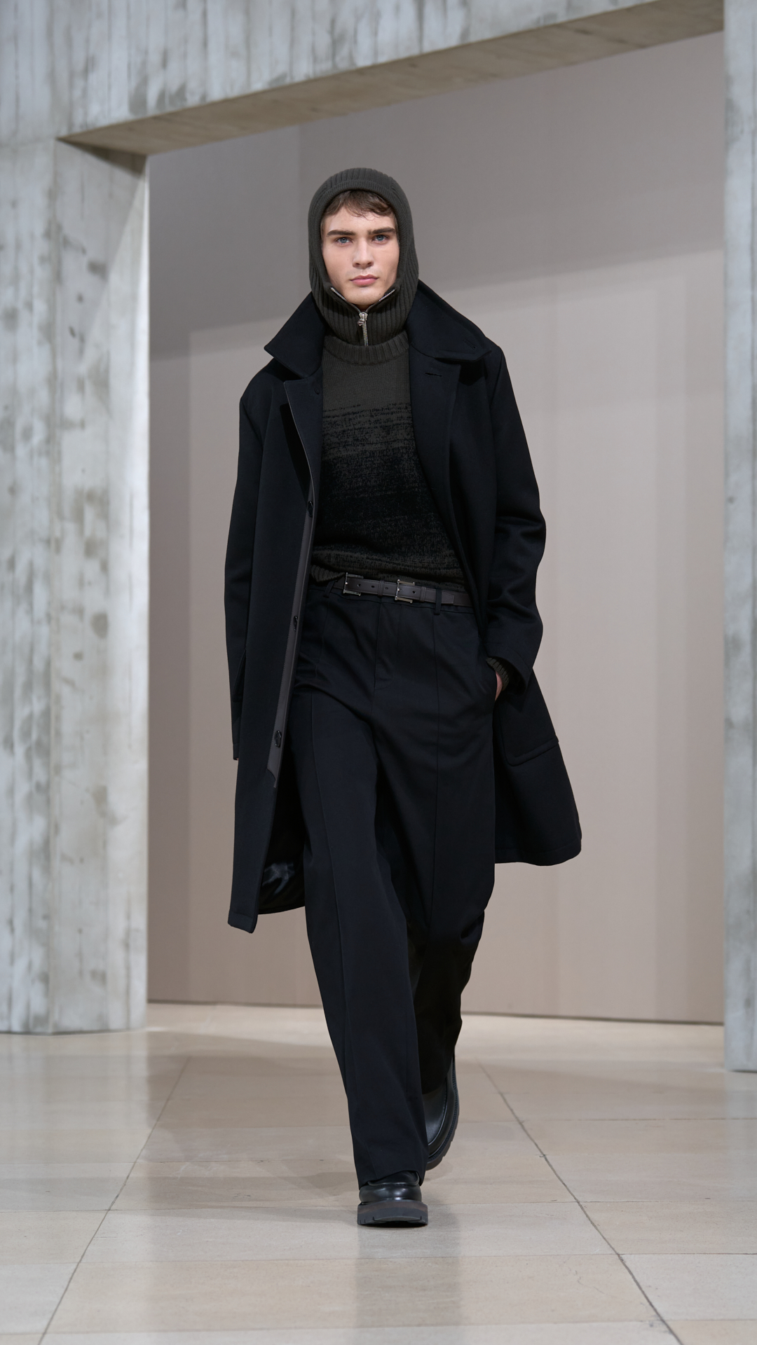 Men’s winter 2025 runway show look 3