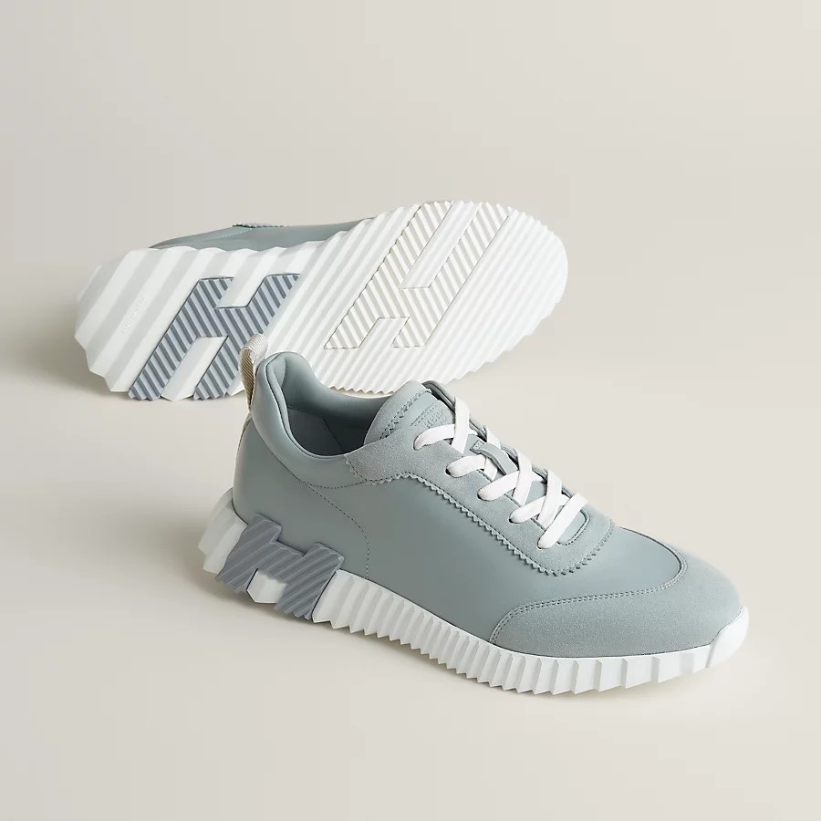 BOUNCING SNEAKER