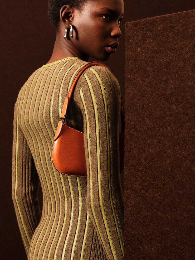 Image Women's winter 2025 fashion show