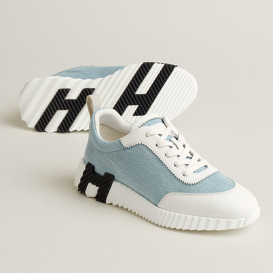 Image BOUNCING SNEAKER