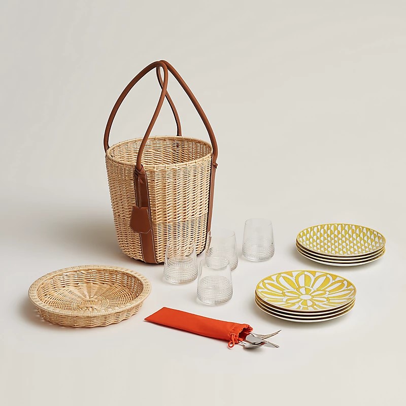 Image of Park Soleil d'Hermès picnic basket
