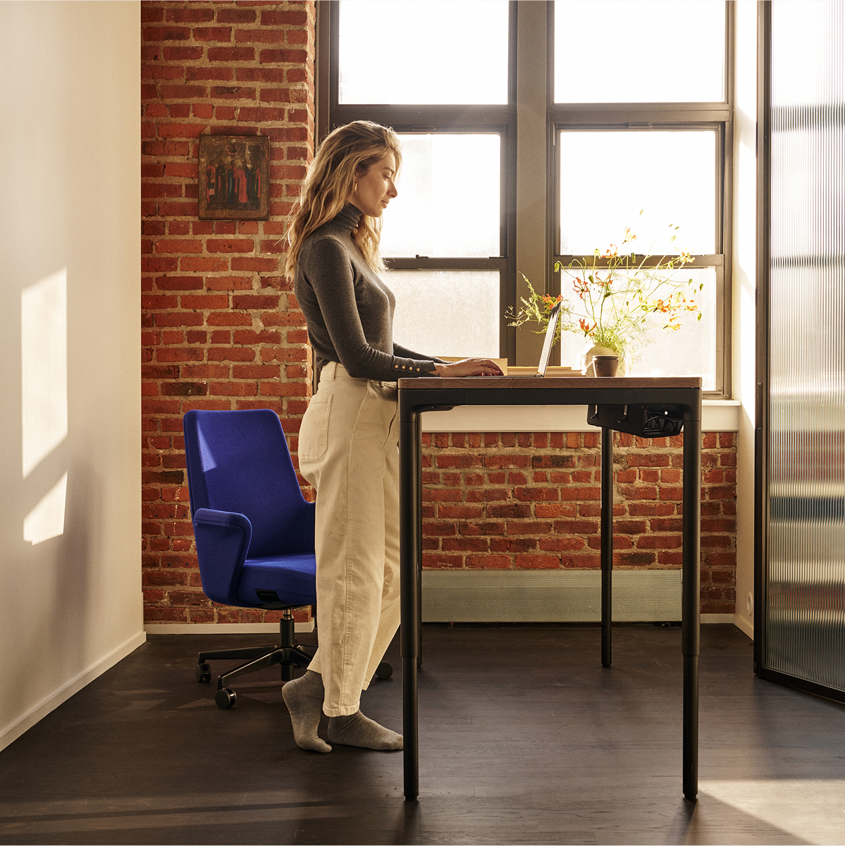Lifestyle image of eFloat Quattro in home
