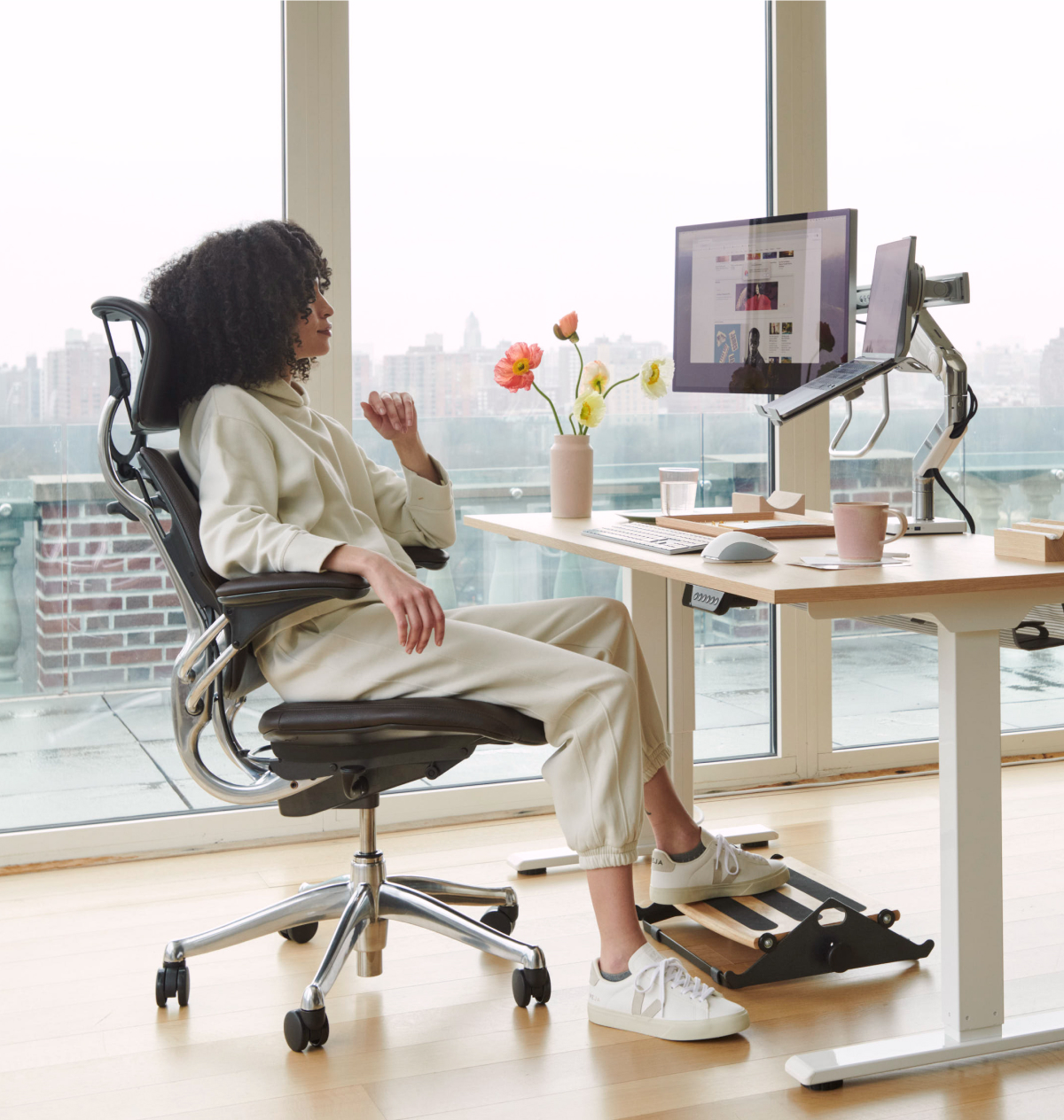 Freedom Headrest, Black Leather | eFloat Go 2.0