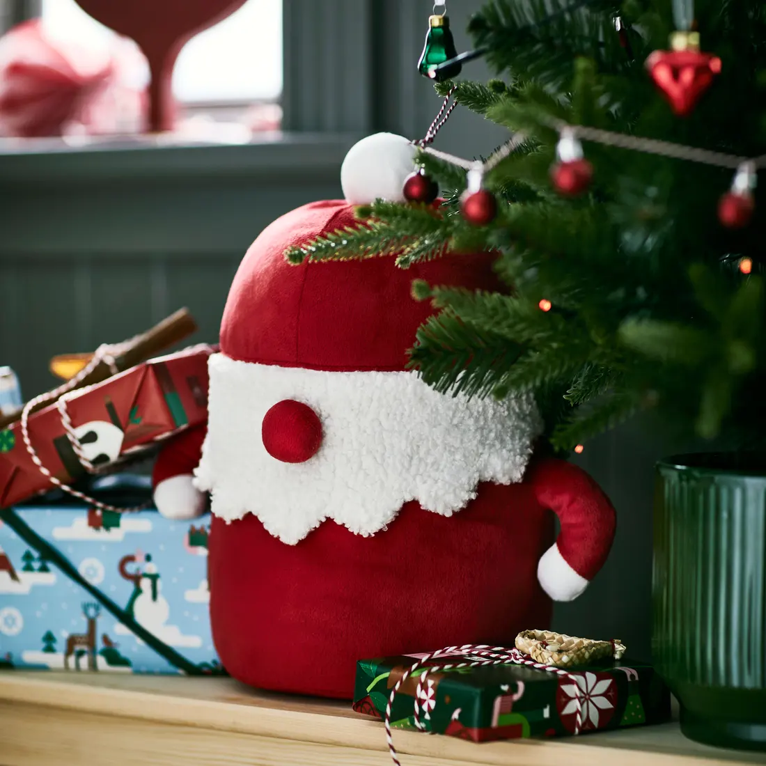 Pictures with Santa at IKEA West Sacramento