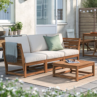 The NÄMMARÖ 3-seat modular sofa with Frösön/Duvholmen cushions.