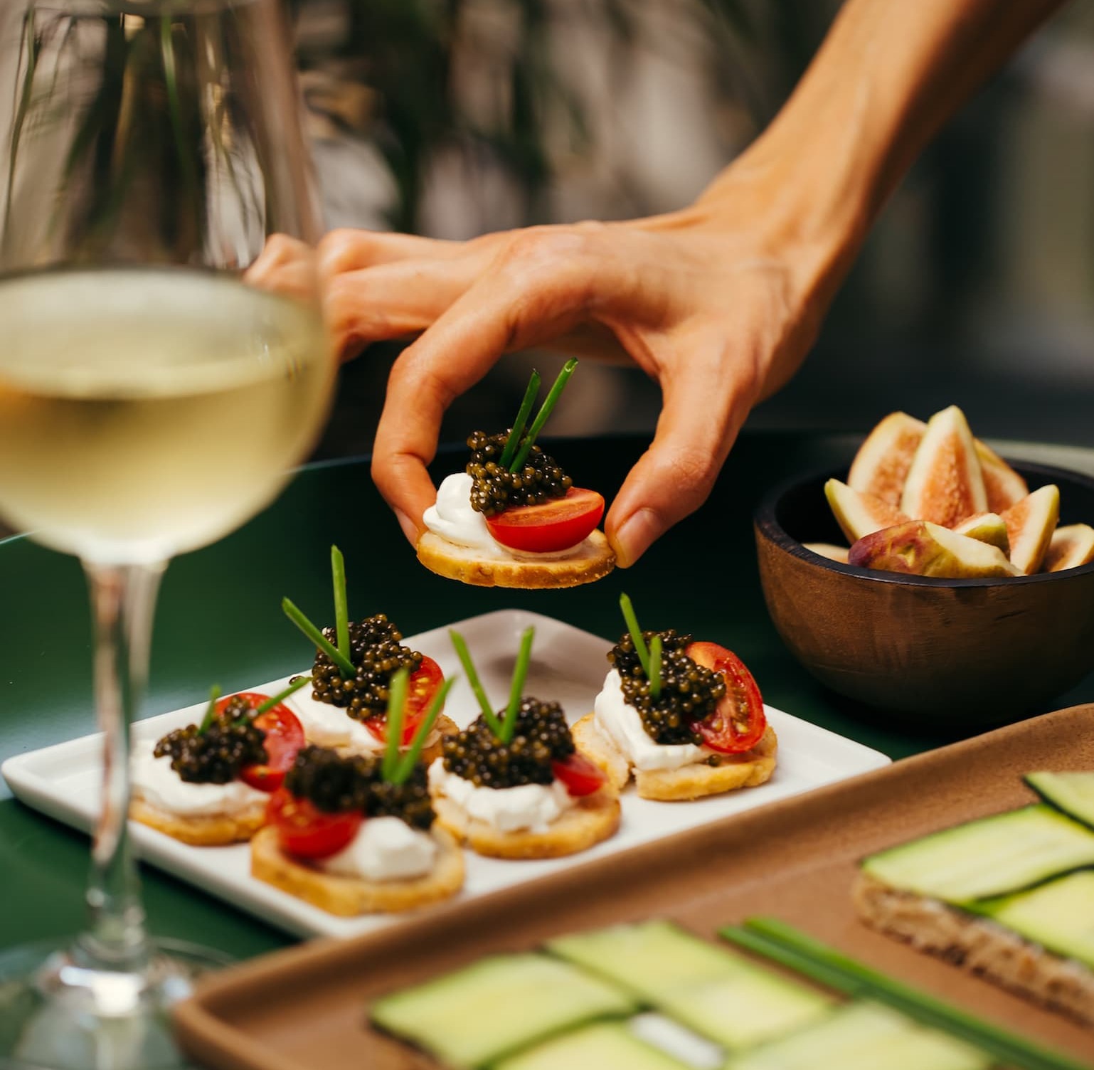 Caviar bites