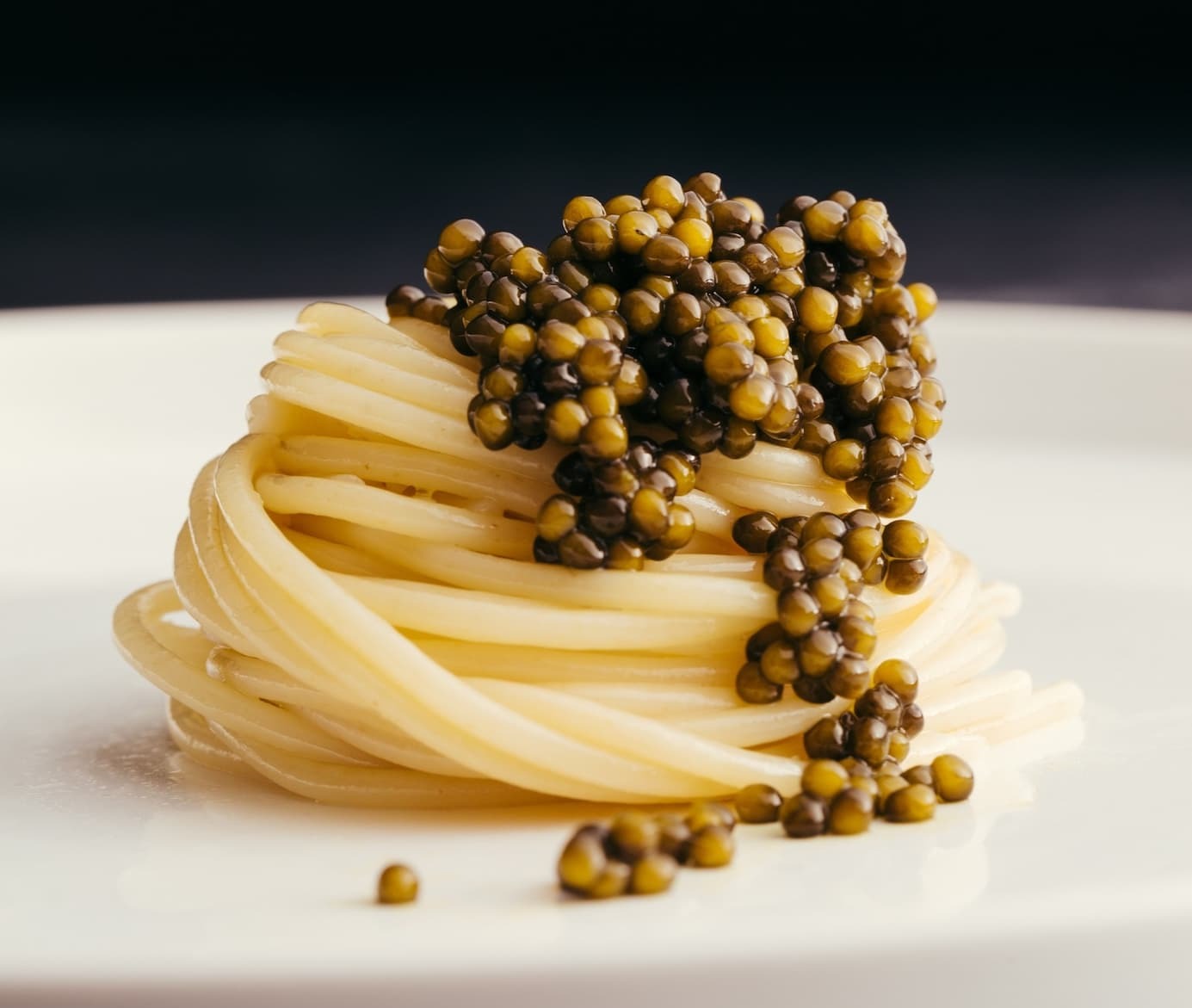 Caviar pasta
