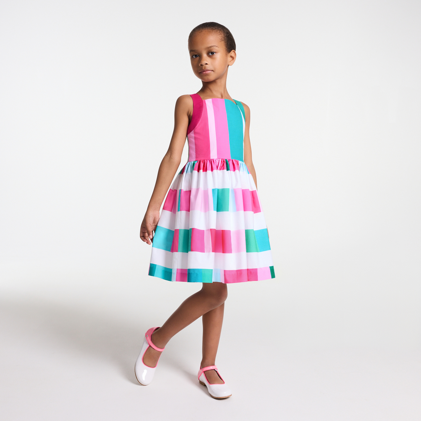Girl cross-back dress 
