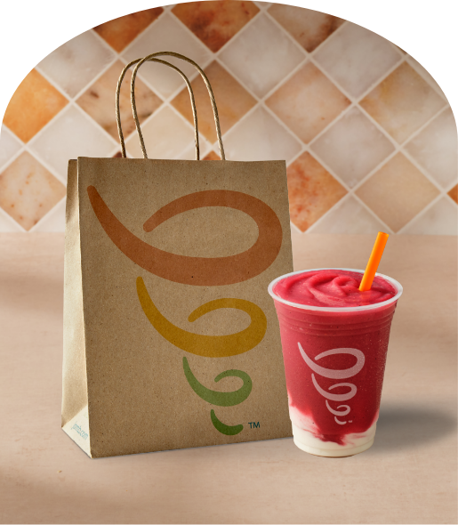 Delivery bag and cranberry smoothie 