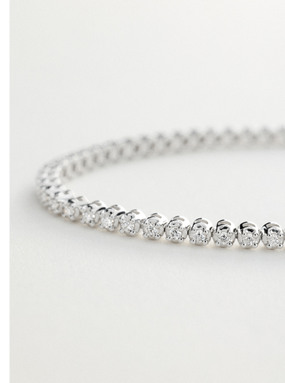 Elevated style. Honest Price. Welcome to everyday fair pricing on engagement and fine jewelry.
