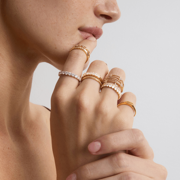 Serving the freshest trends and elevated styles, explore Curated Looks from our experts.