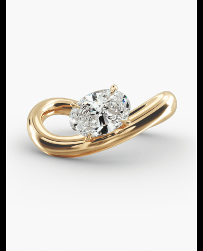 Make waves with our unique collection of engagement and wedding rings.