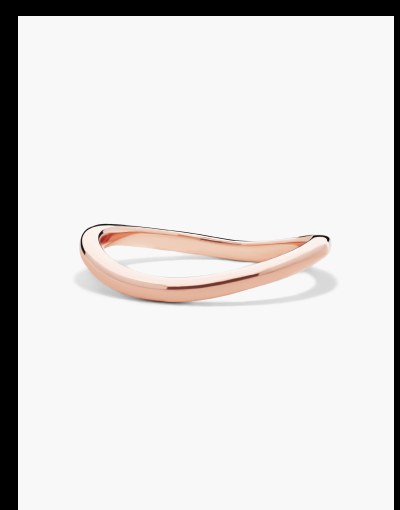Make waves with our unique collection of engagement and wedding rings.