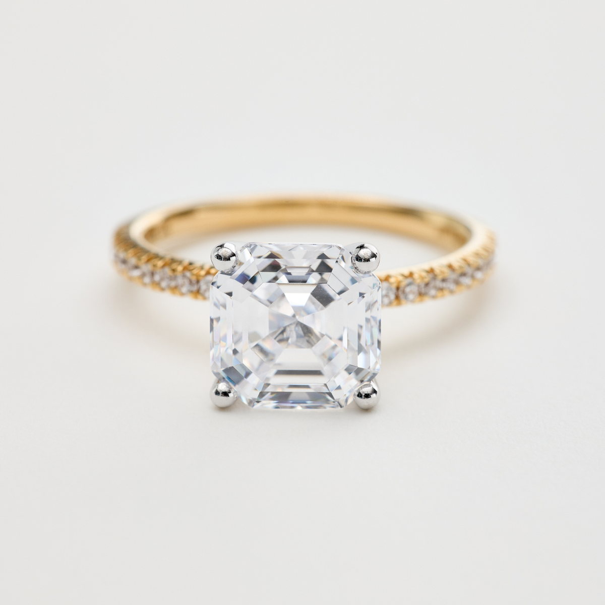 For your happily ever after, discover modern engagement rings with undeniable allure