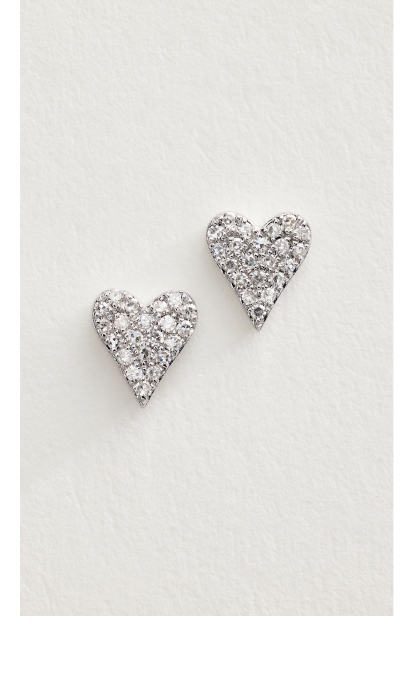 Elevated style. Honest prices. Our Earrings Edit offers curated looks you’re craving.
