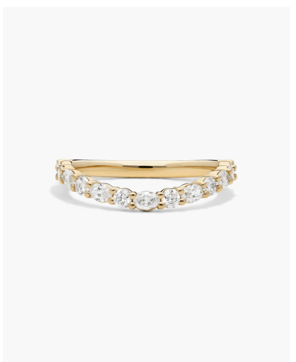 Designed with intention, our Sculptural Waves bring elevated style to your wedding and engagement rings.