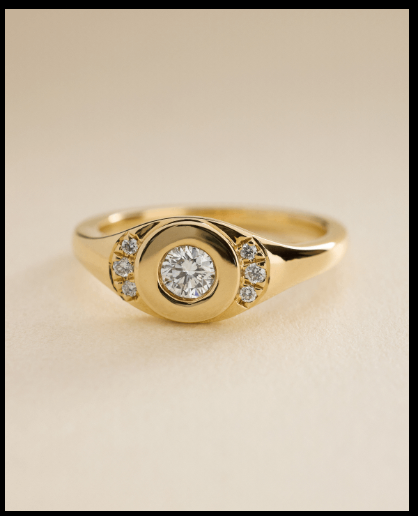 Our promise? Honest price and elevated style with our new pinky rings collection.
