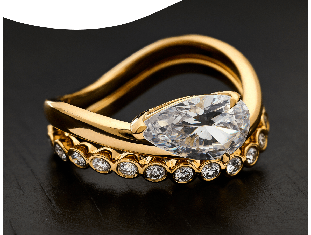 Discover our newest engagement and wedding rings with our Sculptural Waves collection.