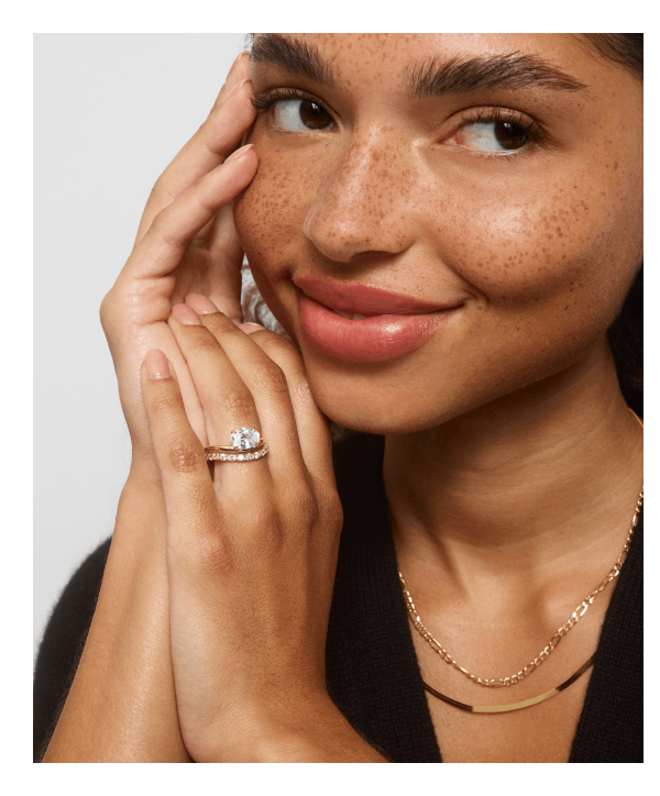 Rings sculpted by motion, made for a timeless wedding and engagement style.