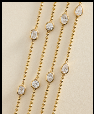 Discover our newest arrival with subtle textures adding up to bold diamond style.