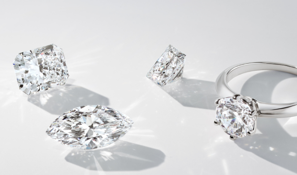 Save up to 15%* on select lab-grown diamonds during our Loose Diamond Sale