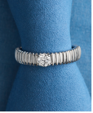 Solitaire Diamond Pleated Ring 