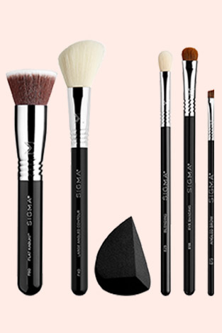 25% Off Makup Brushes | Valid 8/7 to 8/24