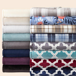 Home Expressions Velvet Plush Twin Blankets