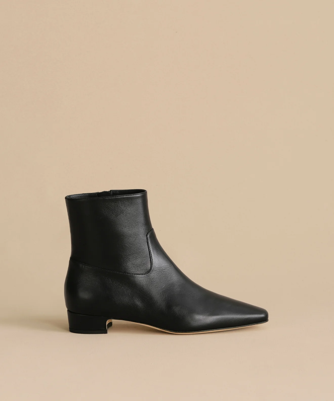 Image of Leather Carmine Boot