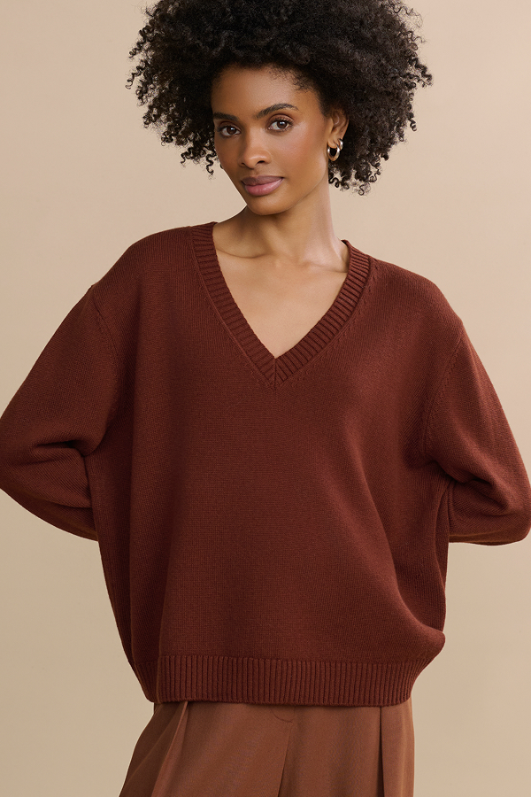 Simone V-Neck