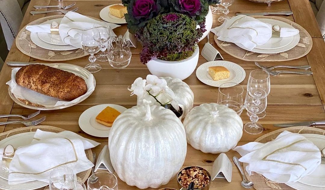 Thanksgiving Tables