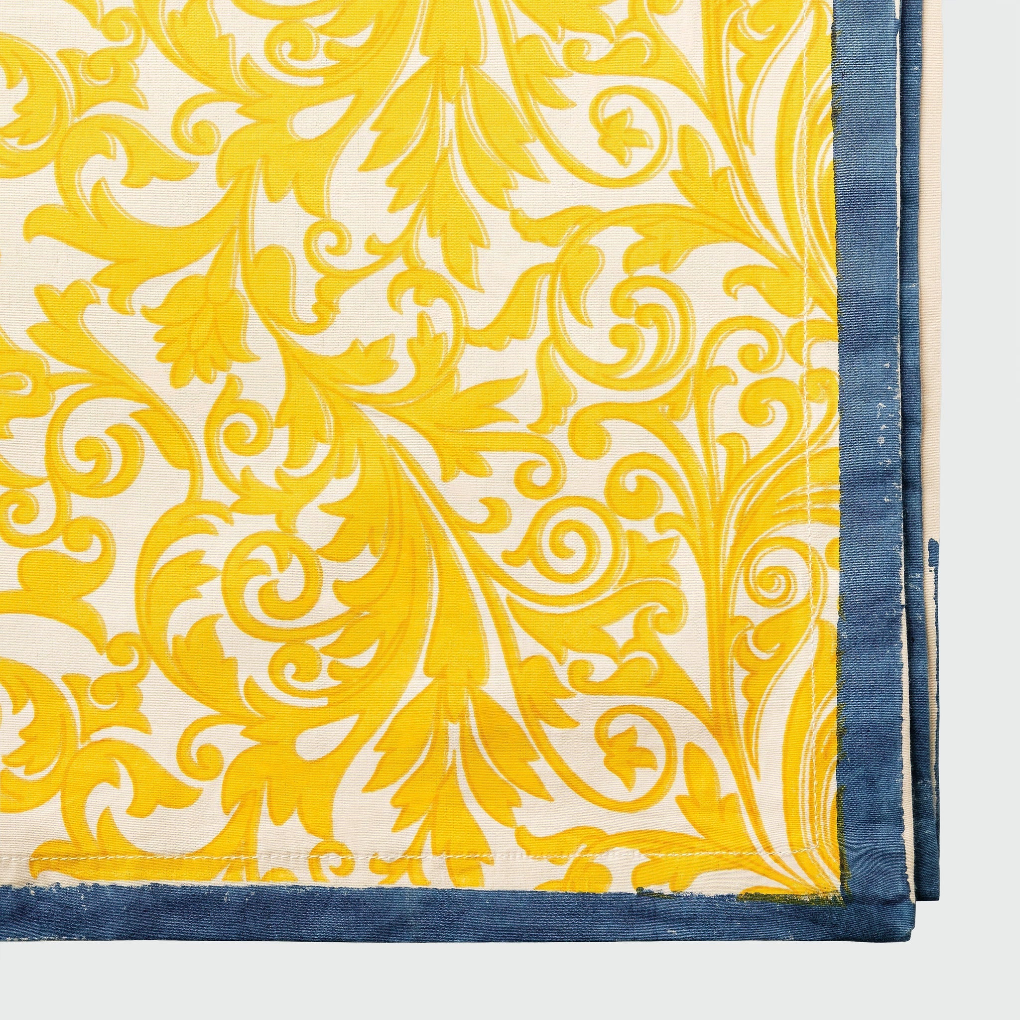 Image of Damask Print Tablecloth