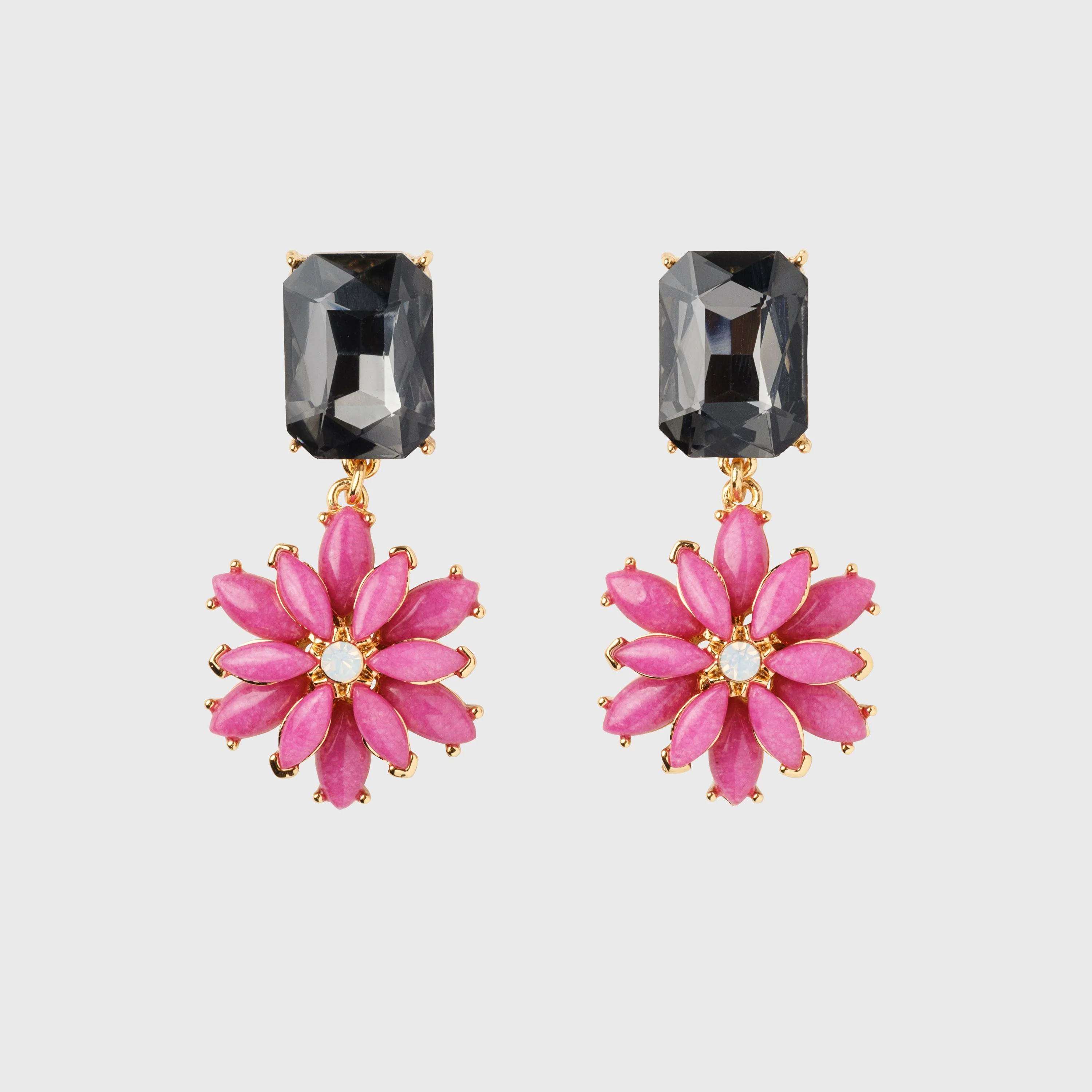 Image of Graphic daisy earrings, pink