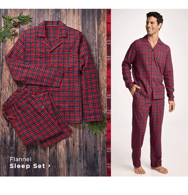 Laydown of and model in flannel sleep set / Flannel sleep set