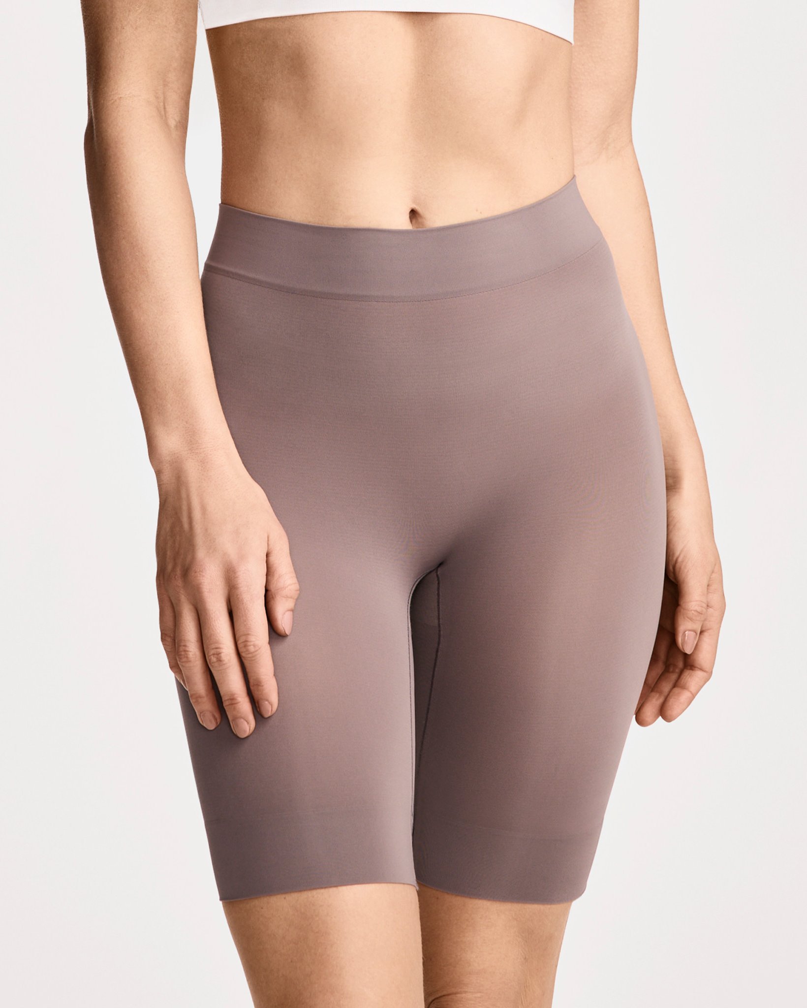 Skimmies® Seamfree® Ultralight Smoothing Cooling Slipshort