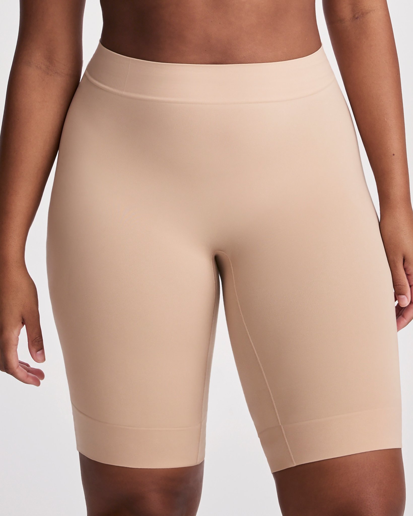 Skimmies® Seamfree® Ultralight Smoothing Full-Thigh Slipshort