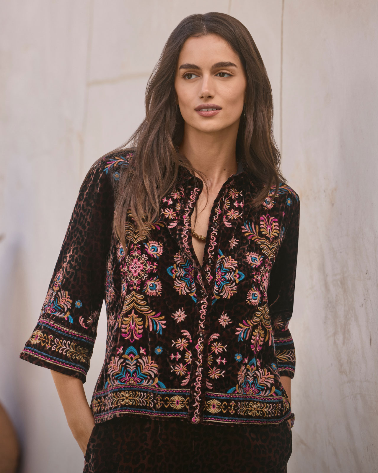SHOP TOPS