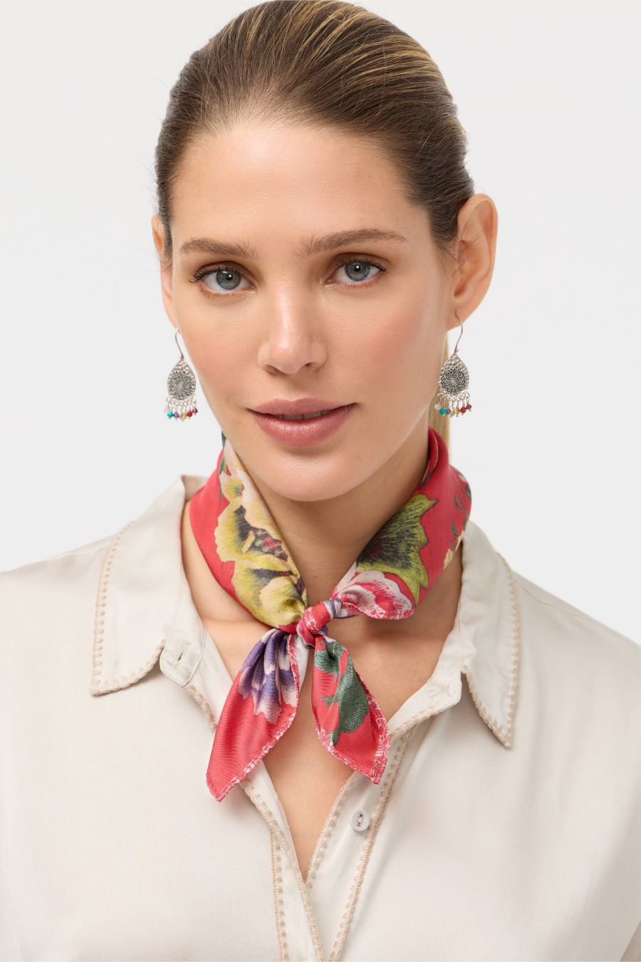 NECK SCARF