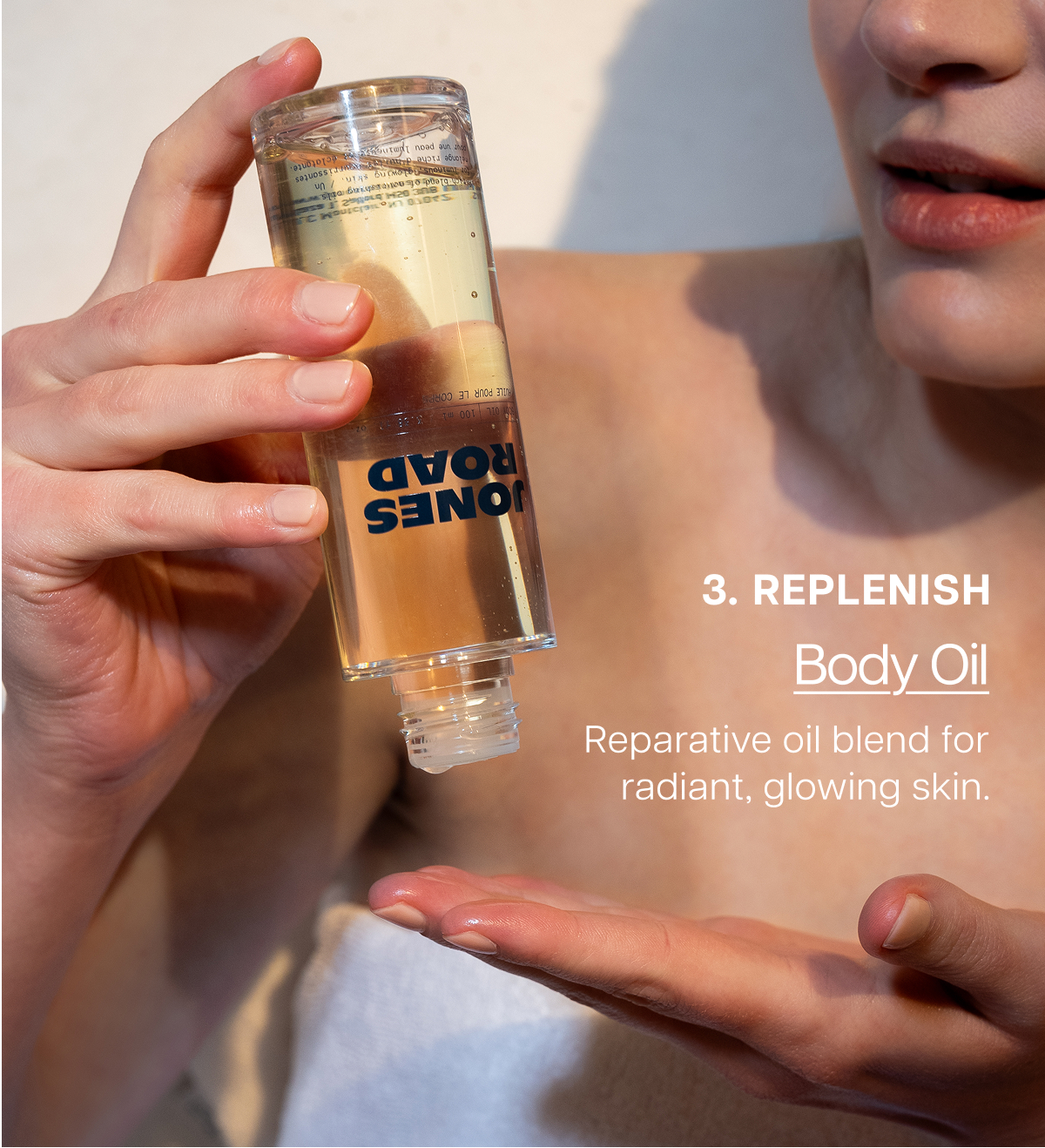 replenish body oil Reparative oil blend for radiant, glowing skin.